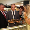 Рыба в руках